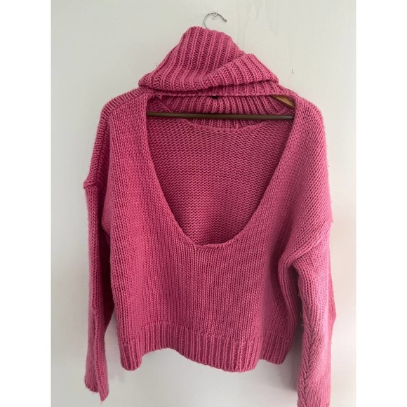 One Teaspoon Hot Pink Winona Keyhole open back sweater - Picture 4 of 10